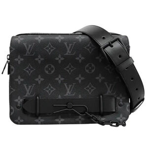 Louis Vuitton Messenger Monogram Canvas Shoulder Bag Black